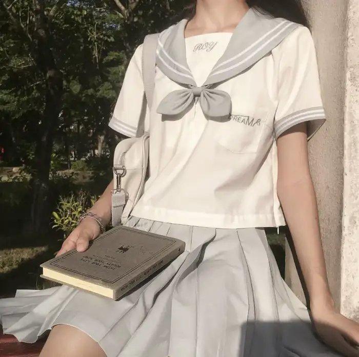 第七日，第八夜